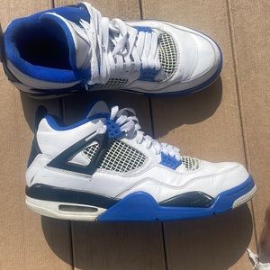 Air Jordan retro 4’s Motorsports